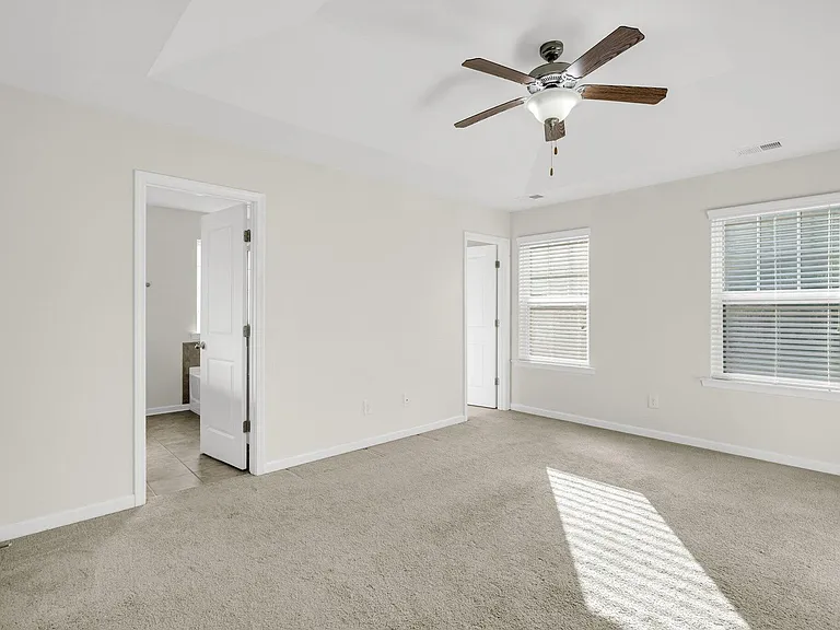 139 Blackwater Way — Photo 12