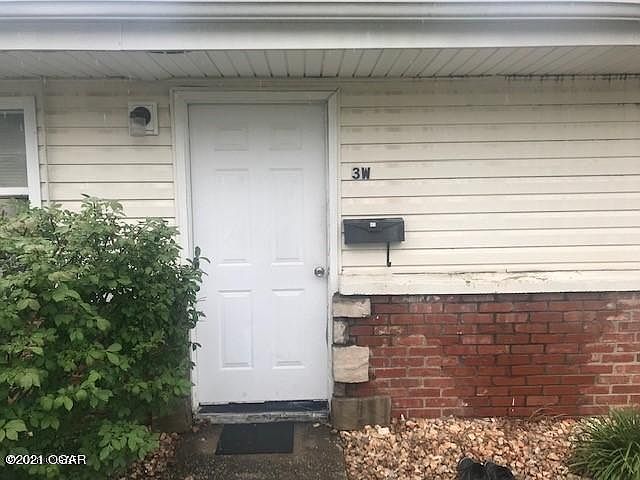 1st image of 827 W Daugherty St #W3