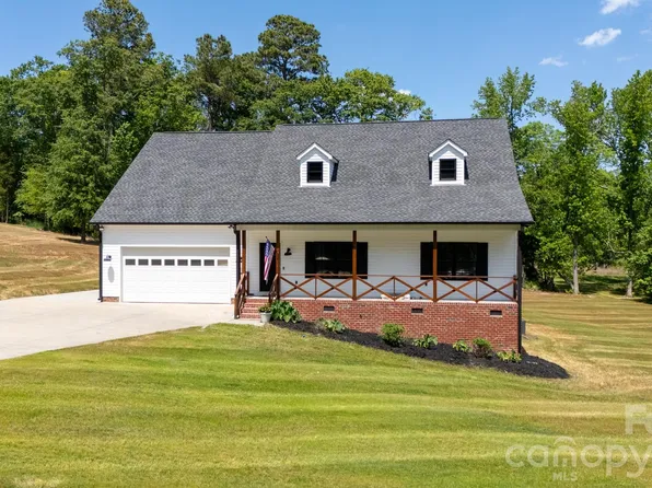 949 Jason Lyle Dr, Rock Hill, SC 29730