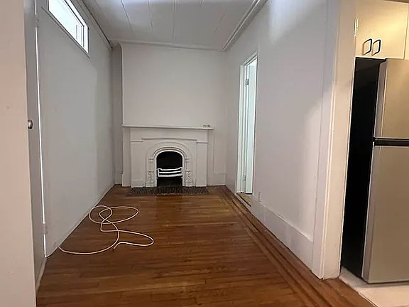 4th image of 116 E 31st St #3P