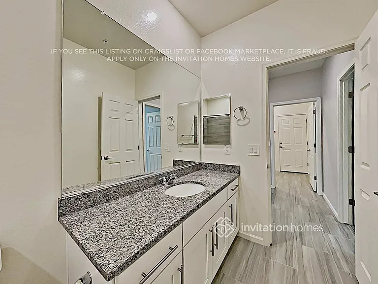 21275 W Yale St — Photo 15