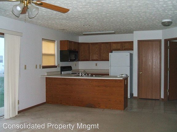4th image of 3966 Amelia Ave #7