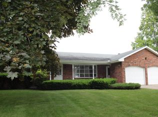 4886 Beechnut Dr, Saint Joseph, MI