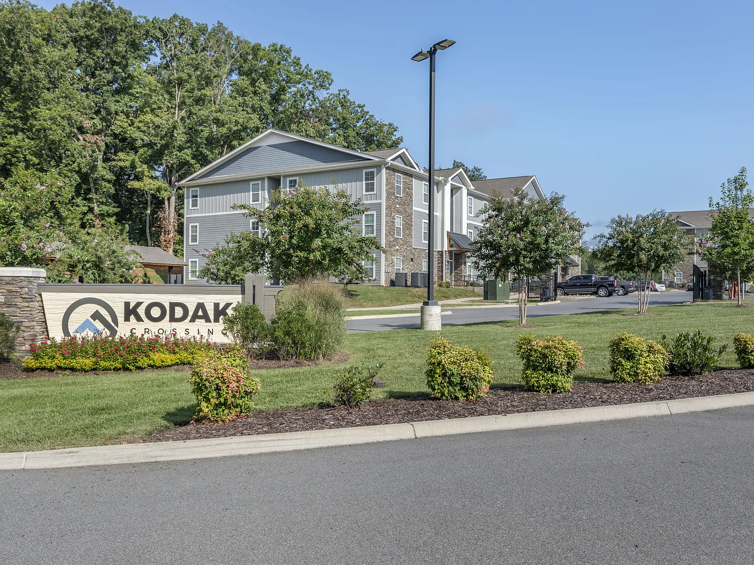 Kodak Crossing — Photo 2