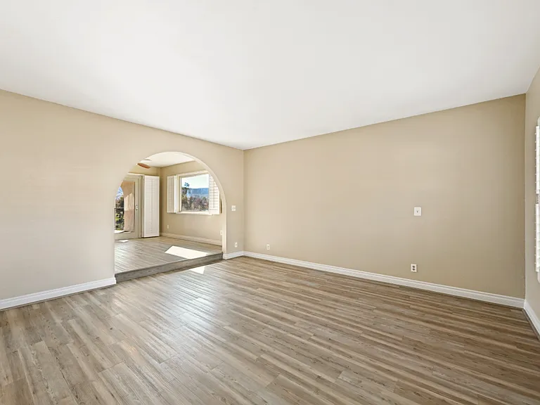 9219 Inverness Rd — Photo 21