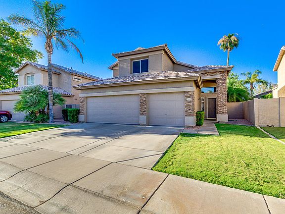 3rd image of 2432 W Rockrose Way