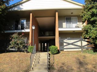 8018 Westover Dr #A, Prospect, KY 40059