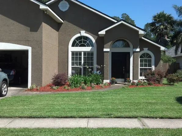 1525 Walnut Creek Dr, Fleming Island, FL 32003