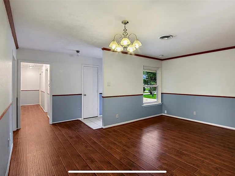 2610 Meadow Ln — Photo 3