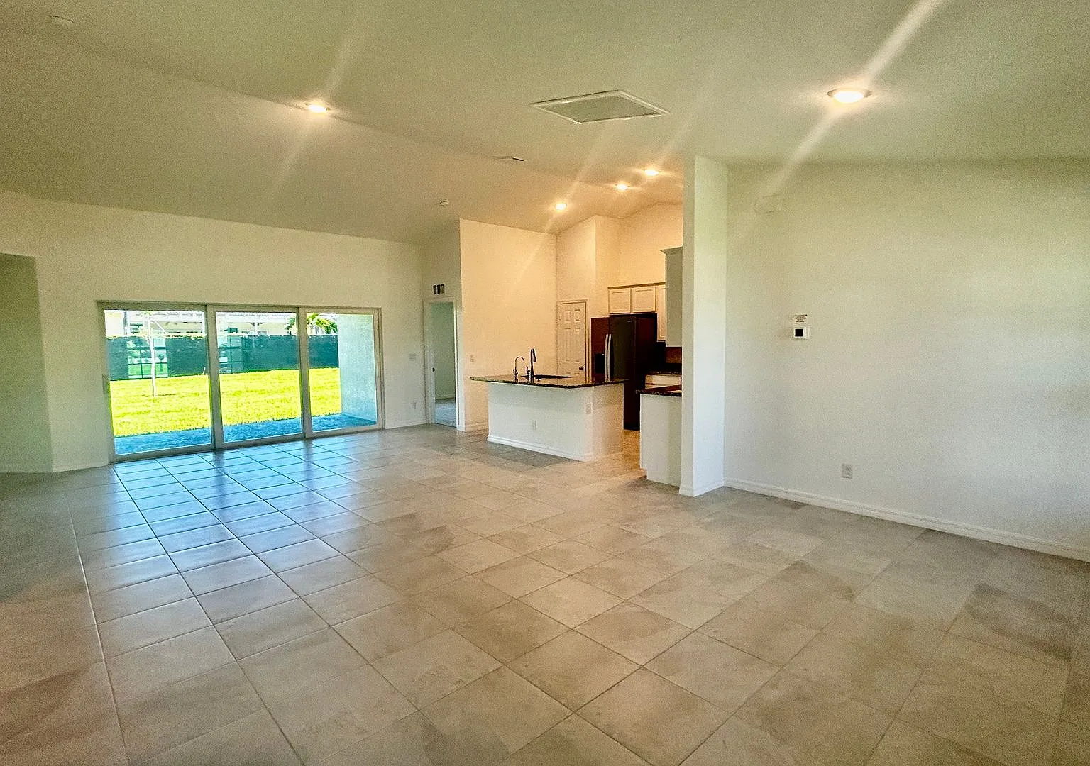 Spacious 4-Bedroom Cape Coral Home | Lawn care included — Photo 3