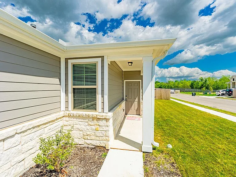 12411 Zenyatta Dr — Photo 19