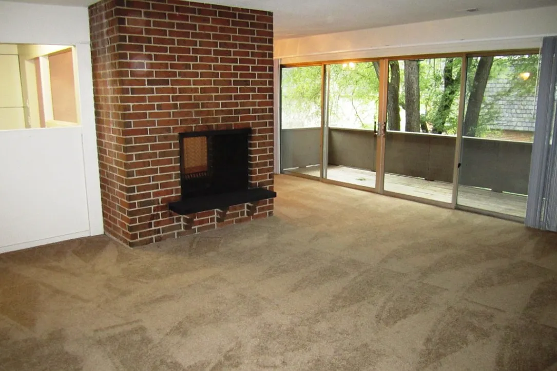 Meadowlark Hill — Photo 3