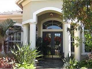 2nd image of 7400 Laurels Pl