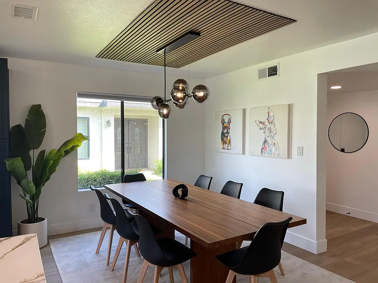 16 Tortosa Dr — Photo 8