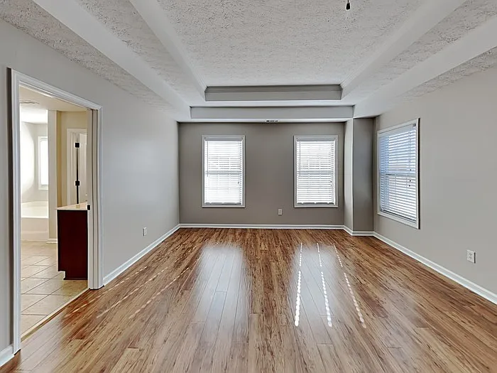 486 Astoria Way — Photo 11