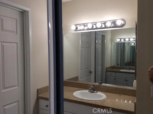 21520 Burbank #211 — Photo 19
