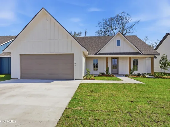 109 Stapleton Dr, Carencro, LA 70520