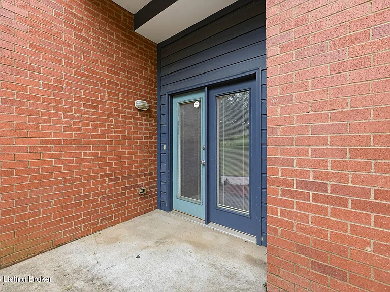 2745 Grinstead Dr #103 — Photo 6