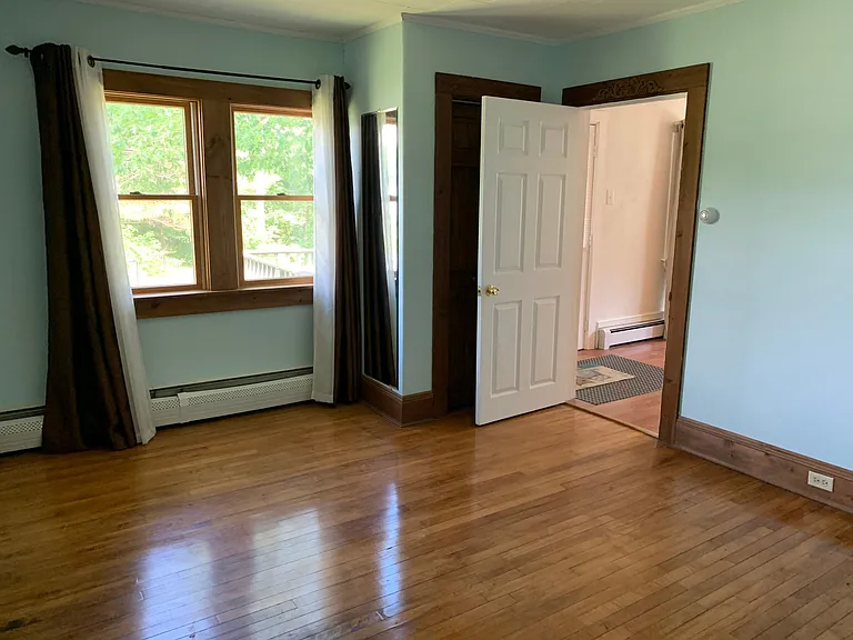 731 College Ave — Photo 15