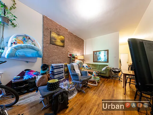 Rented by Urban Pads | media 12
