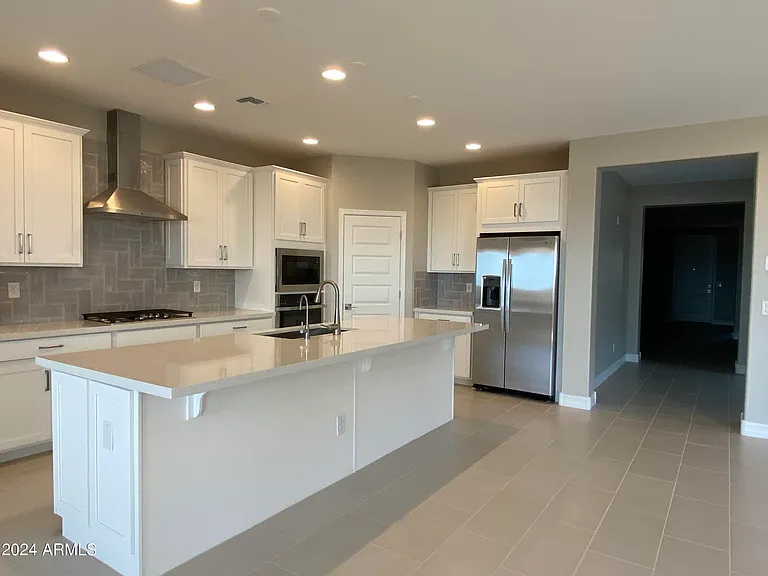 8826 W Medlock Dr — Photo 7