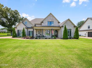 95 Larkson Ln, Jackson, TN 38305