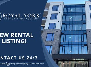 107 Roger St #406, Waterloo, ON N2J0G3