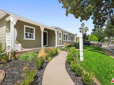 5801 Costello Ave, Van Nuys, CA, 91401