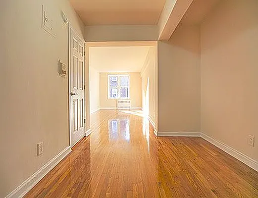 Rented by SW Queens Mezzanine | media 26