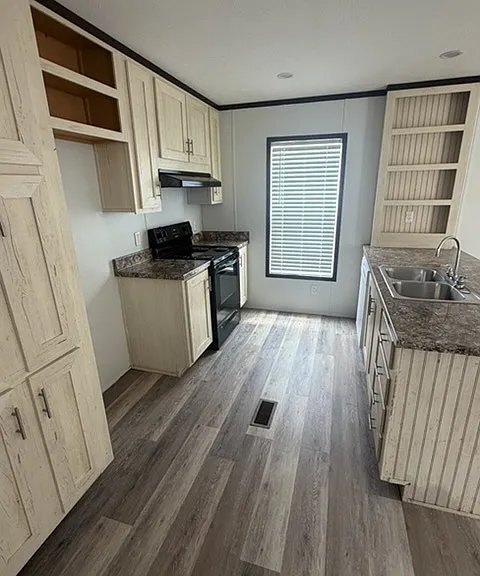 125 Dogwood St #54 — Photo 3