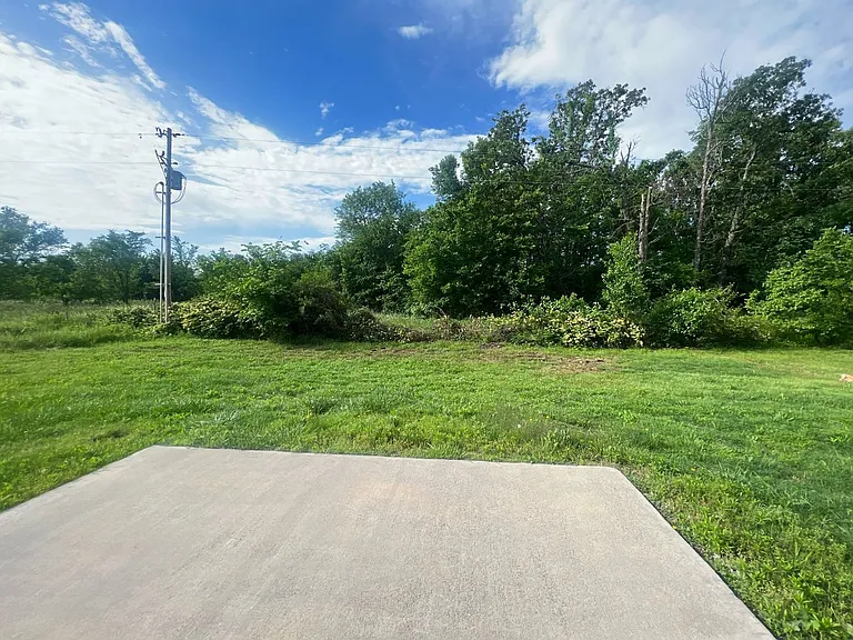 13731 Pella Ln — Photo 16
