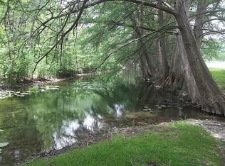 6582 N Us Highway 83, Leakey, TX 78873