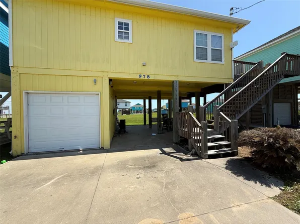 978 Mary Ann, Crystal Beach, TX 77650