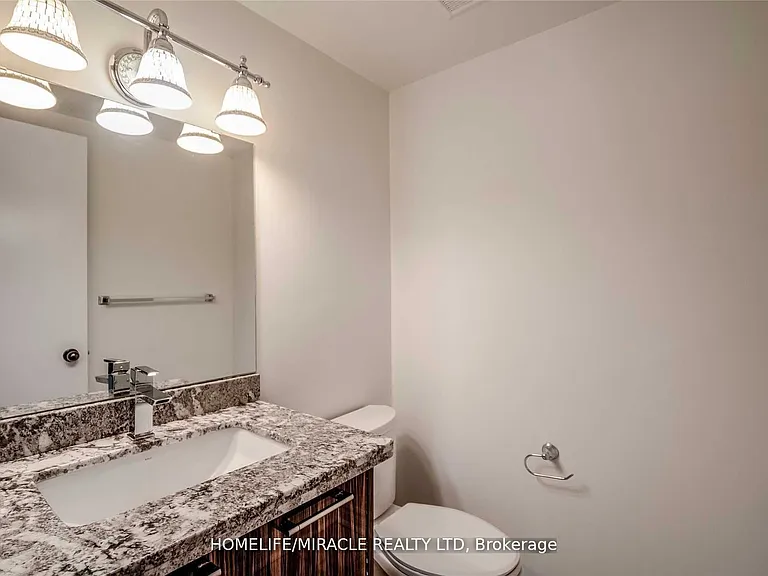 95 Lombard St #605 — Photo 11