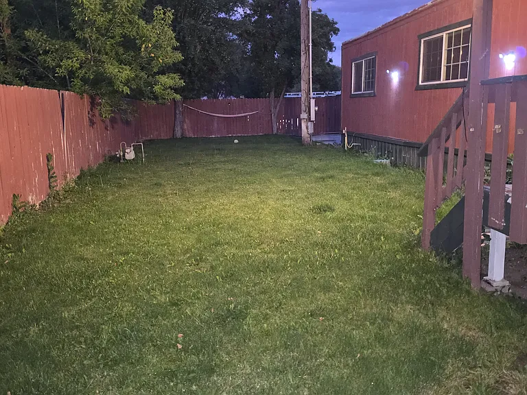 4192 Rewana Way — Photo 17