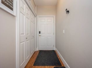 2 14th St NW #205, Calgary, AB T2N1Z4