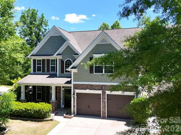 9303 Turning Wheel Dr, Charlotte, NC 28214
