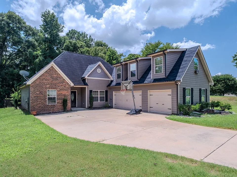 115 Cypress Pl