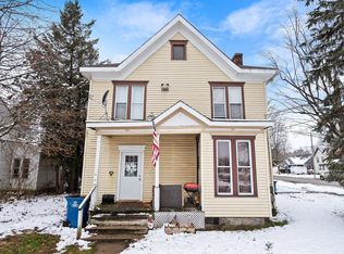 405 5th St, Evart, MI 49631
