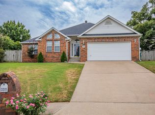 3311 Woodbridge Rd, Springdale, AR 72762