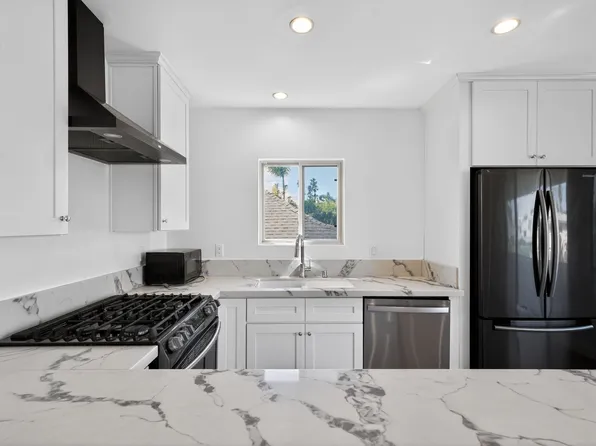 652 Vernon Ave APT 3, Venice, CA 90291