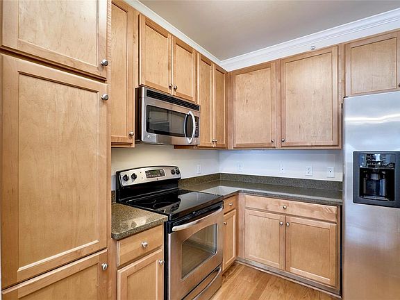 3rd image of 1251 Strassner Dr APT 2204