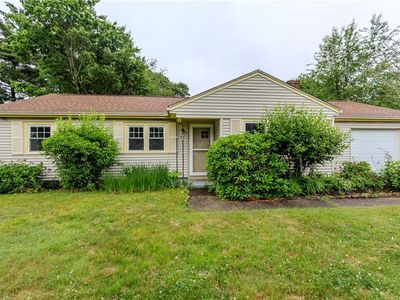 52 Capron Farm Dr, Warwick, RI, 02886