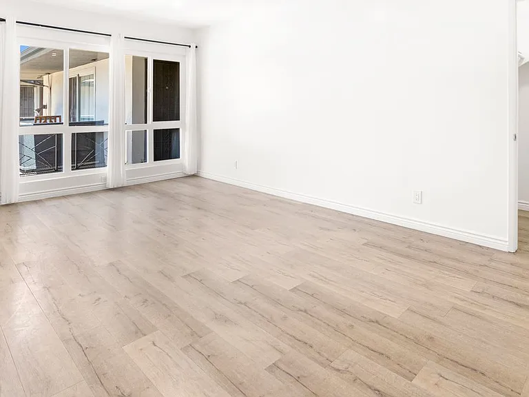 4000 Ursula Ave — Photo 17