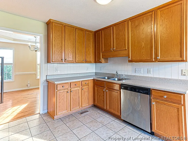 1901 Ellie Ave — Photo 10