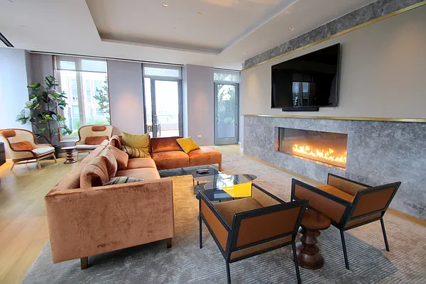 Rented by Nest Seekers International | media 41