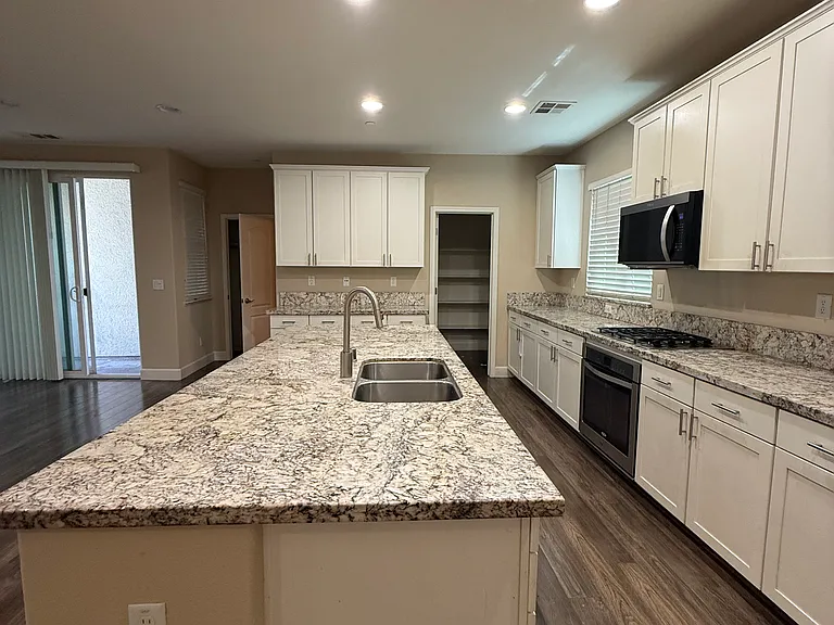 1639 Murasky Pl — Photo 20