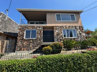 2691 E Wall St, Signal Hill, CA 90755