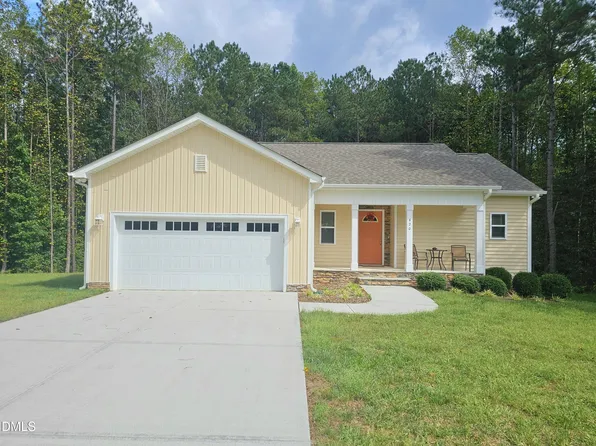 620 Raymond Tharrington Rd, Louisburg, NC 27549