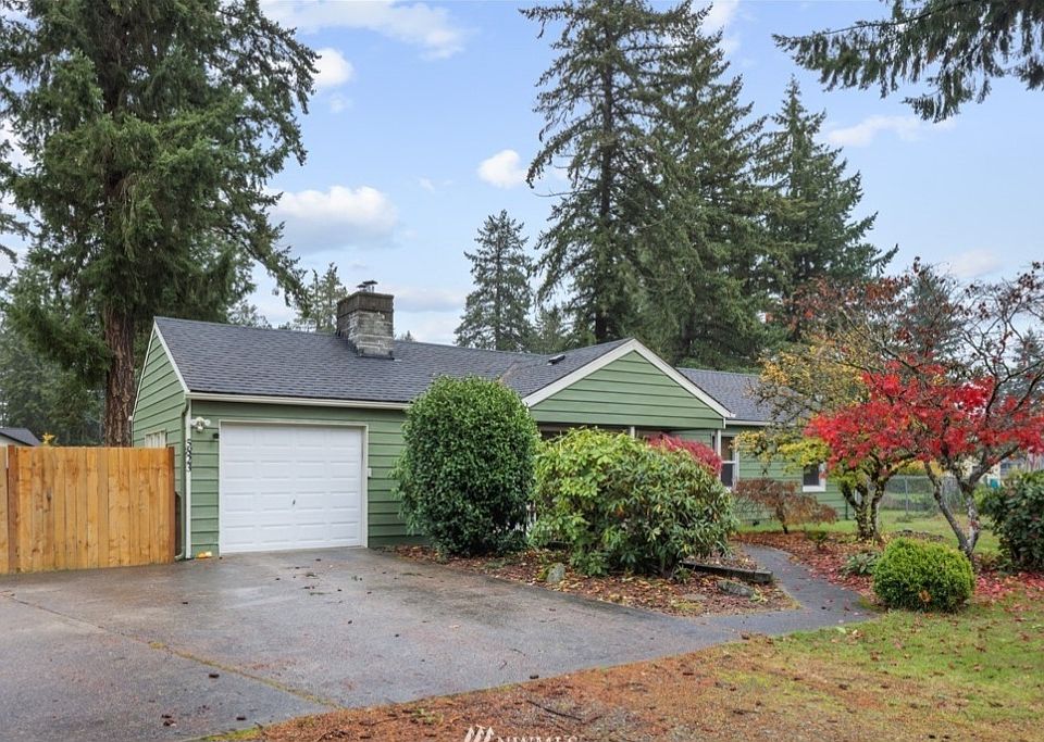1st image of 5823 Hillcrest Dr SW